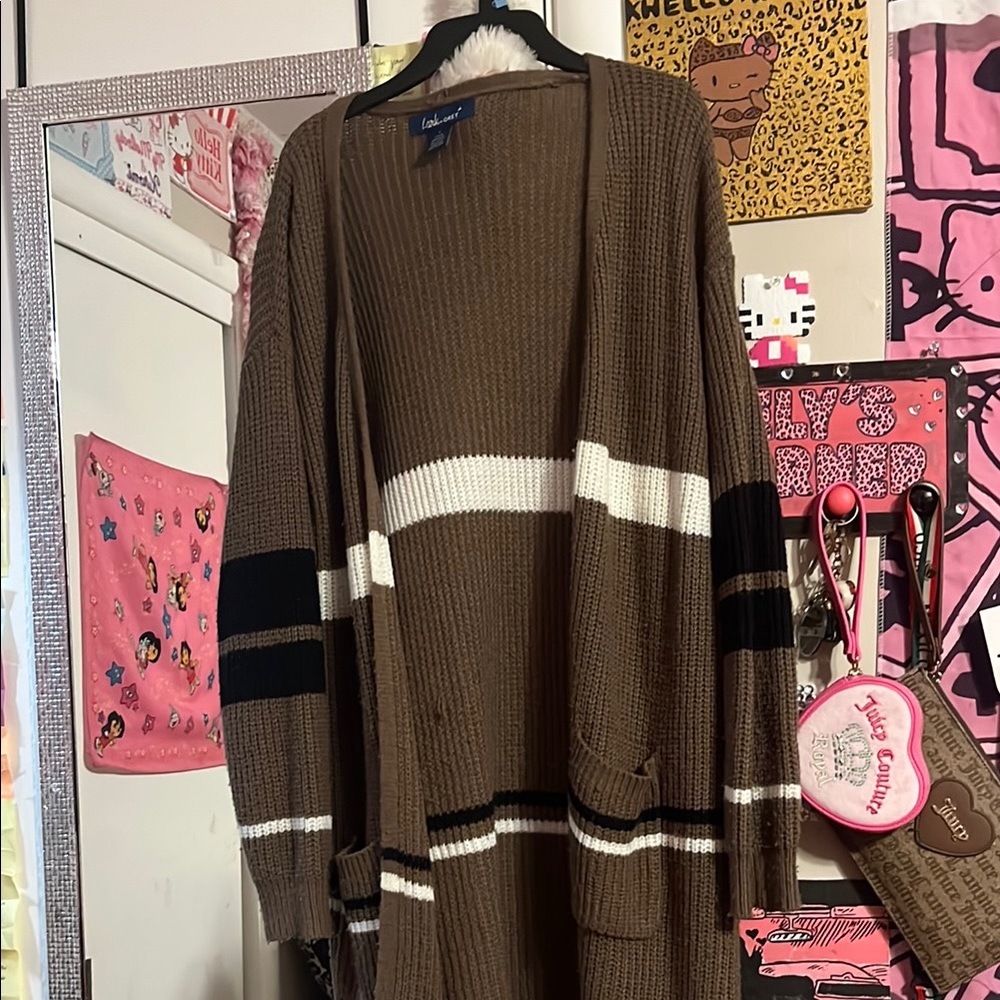 Cuddl Duds Brown and Black Cardigan Sweater